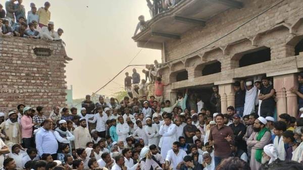 两名穆斯林男子被烧死后，youtube网红逃亡