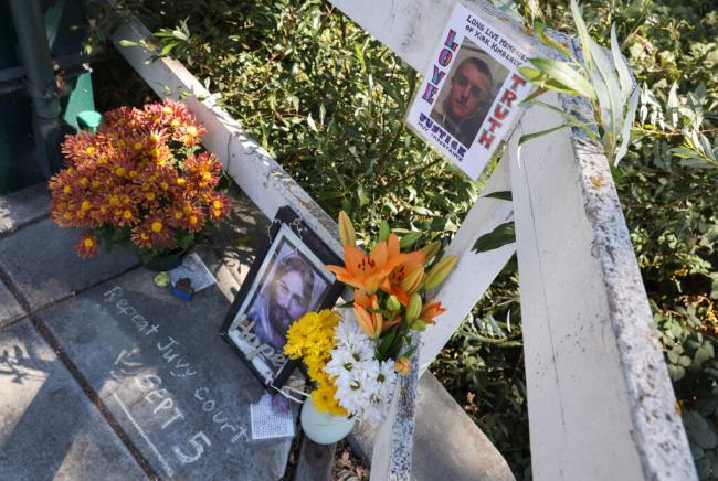 在2023年多哈世博会斋月期间，游街巡游、车间排队