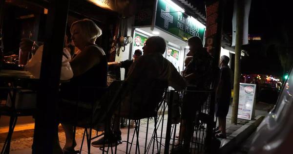 阿富汗在20年世界杯揭幕战中击败乌干达