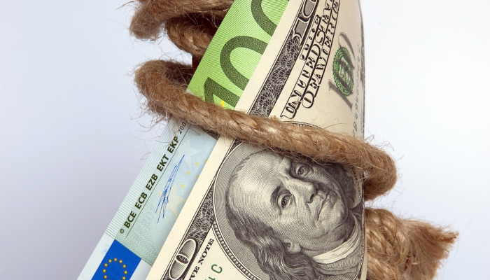 GDP修正后,美元基本持平 GDP修正后,美元基本持平