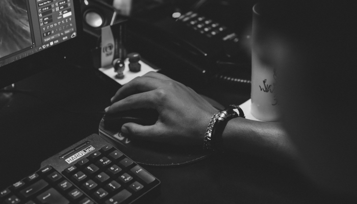 麦卡锡支持埃默担任议长：“他知道如何做这项工作”