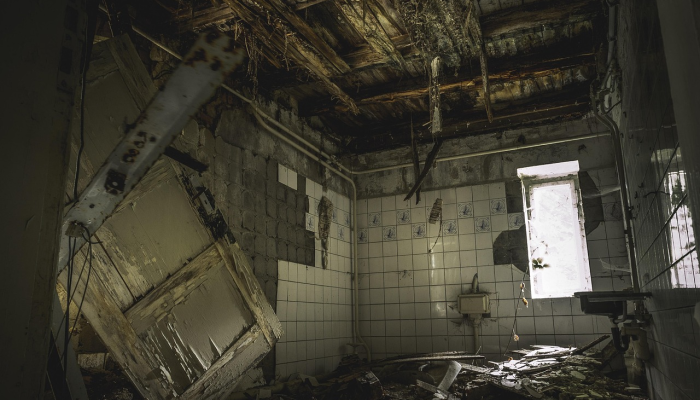 《驱魔人：骗子》面临重大挫折，恐怖续集失去导演和上映日期