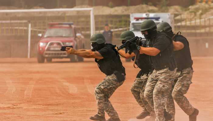 警方:当内华达州持刀嫌犯移动时,德克萨斯州没有收到警报 警方:当内华达州持刀嫌犯移动时,德克萨斯州没有收到警报