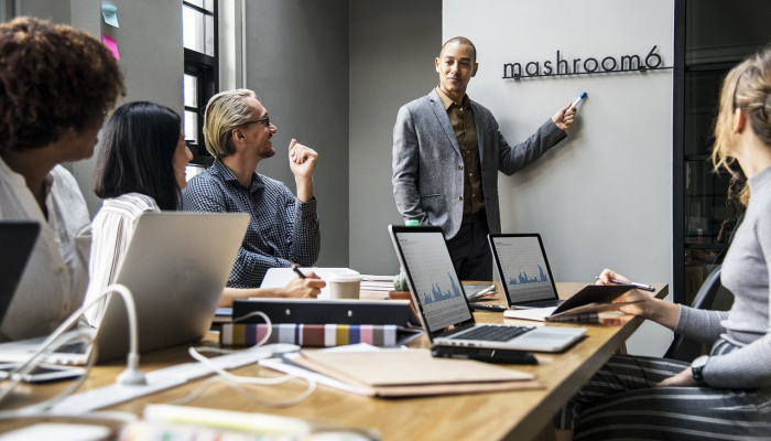 最新教你“微乐广东麻将怎么提高胜率”开挂(透视)辅助教程