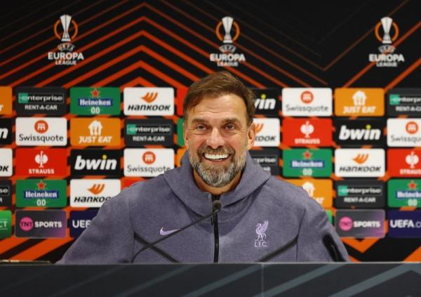 足球-克洛普呼吁利物浦球迷为LASK比赛创造气氛