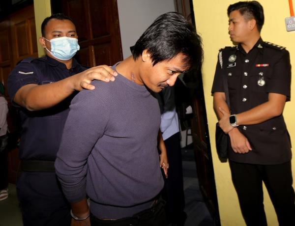 货车服务员被控谋杀警察未遂