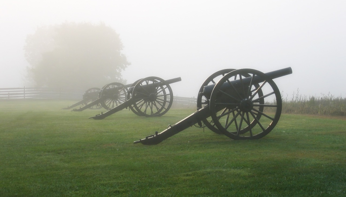 马克龙在加沙战争上走钢丝 马克龙在加沙战争上走钢丝