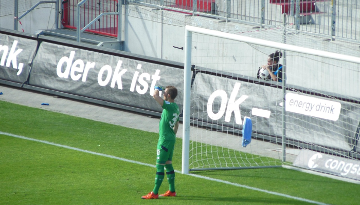 足球-埃因霍温在落后两球的情况下反超塞维利亚 足球-埃因霍温在落后两球的情况下反超塞维利亚