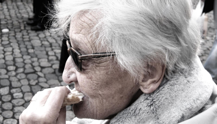 退休护理人员对新年前夜布里瓦德摩托车致命车祸做出回应 退休护理人员对新年前夜布里瓦德摩托车致命车祸做出回应