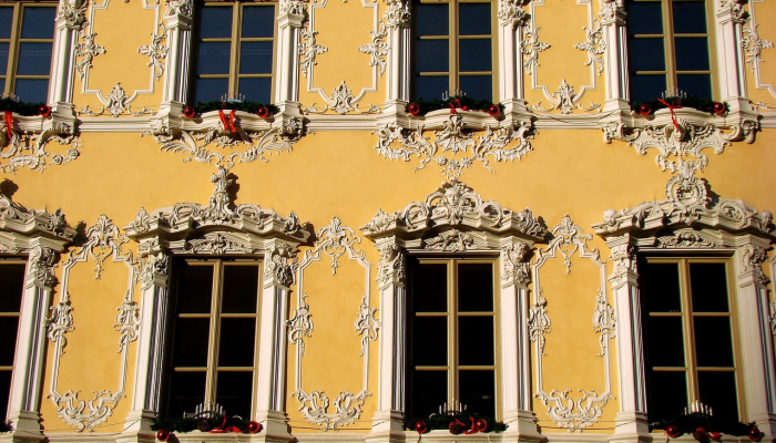 见过“哥特芭比娃娃”的家吗?窥探这个“大胆”的威斯康星待售房子 见过“哥特芭比娃娃”的家吗?窥探这个“大胆”的威斯康星待售房子