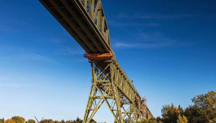 星期六上午的活动：机场空中演示