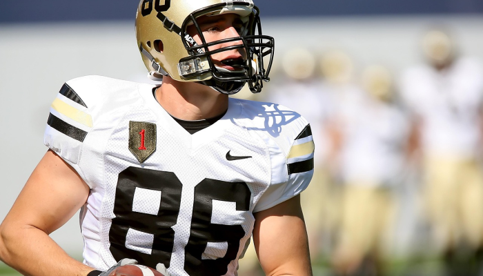 英足总称，足球运动员在印度联赛中操纵比赛