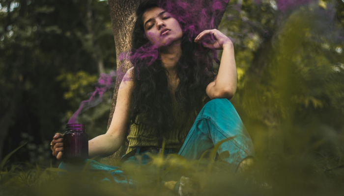 杰西卡·辛普森(Jessica Simpson)受到千禧年风格的启发 杰西卡·辛普森(Jessica Simpson)受到千禧年风格的启发