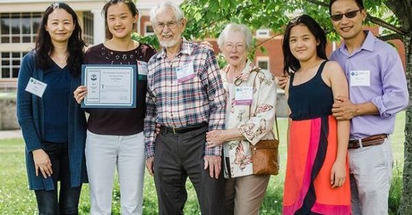 学校开放2023年奖学金项目