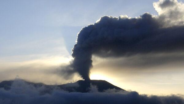 火山爆发后救援人员找到最后一名失踪登山者