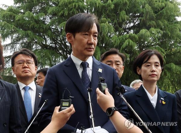 Former Justice Minister Cho Kuk, who leads the minor Rebuilding Korea Party, speaks to reporters in the city of Iksan, 170 kilometers south of Seoul, on April 22, 2024. (Yonhap)