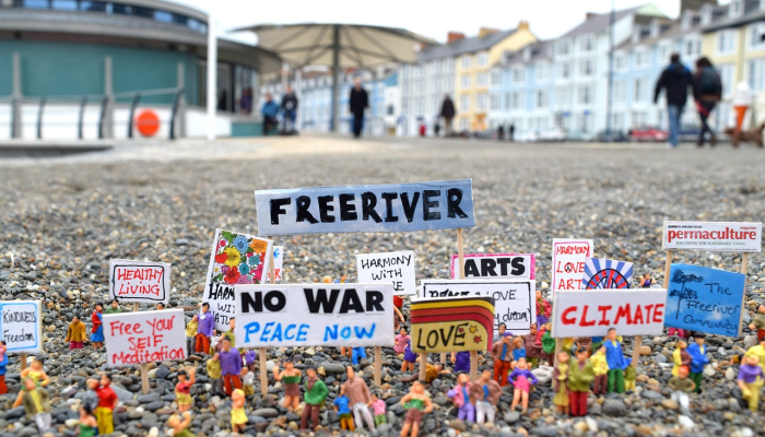 首先,卡耐基梅隆大学卡塔尔领导力项目在各大洲产生了巨大影响 首先,卡耐基梅隆大学卡塔尔领导力项目在各大洲产生了巨大影响