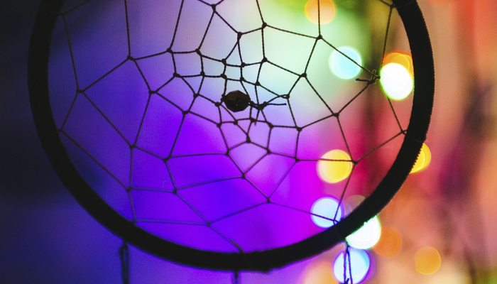 解锁超导性:麻省理工学院物理学家首次在3D晶体中捕获电子 解锁超导性:麻省理工学院物理学家首次在3D晶体中捕获电子