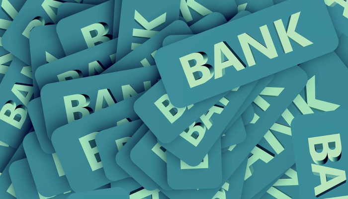 卢比继续升值，银行间兑美元汇率上涨93帕萨