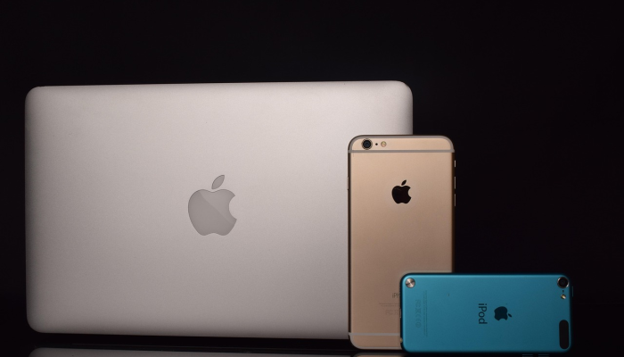 苹果发布了新的iPhone 15，碳中和苹果手表，USB-C充电器