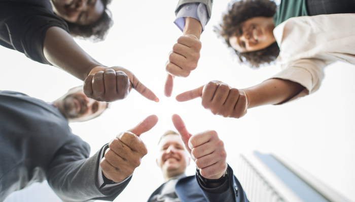 数千名韩国医生举行集会,医疗僵局升级 数千名韩国医生举行集会,医疗僵局升级