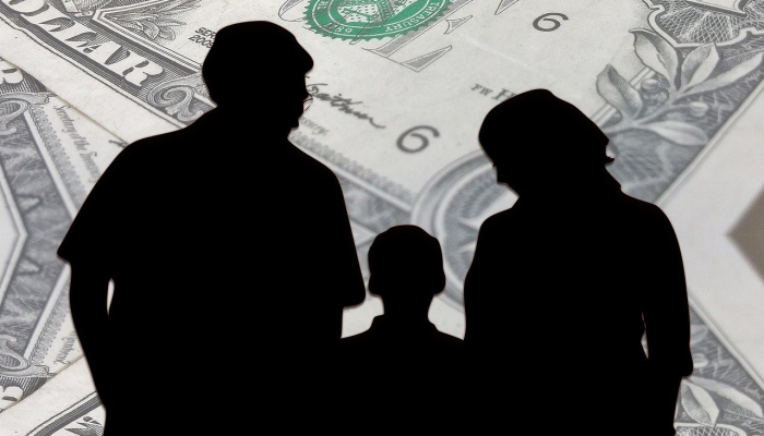 爸爸和儿子都不敢相信他们玩强力球赢了这么多钱“别跟我们开玩笑了” 爸爸和儿子都不敢相信他们玩强力球赢了这么多钱“别跟我们开玩笑了”