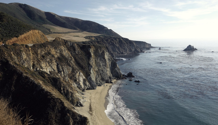 美国一架军用飞机在地中海坠毁,5名机组人员死亡 美国一架军用飞机在地中海坠毁,5名机组人员死亡
