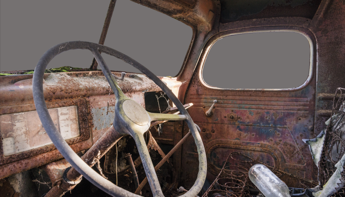 南卡罗莱纳州官员称,一名少年在越野车与老爷车正面相撞时死亡 南卡罗莱纳州官员称,一名少年在越野车与老爷车正面相撞时死亡