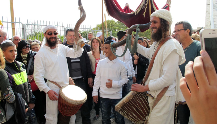 埃隆·马斯克访问以色列之际，反犹太主义的指控越来越多