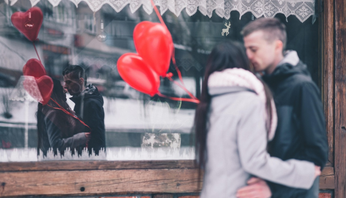 新婚夫妇在度假时买了强力球彩票赢了之后，他们可以再赢一次