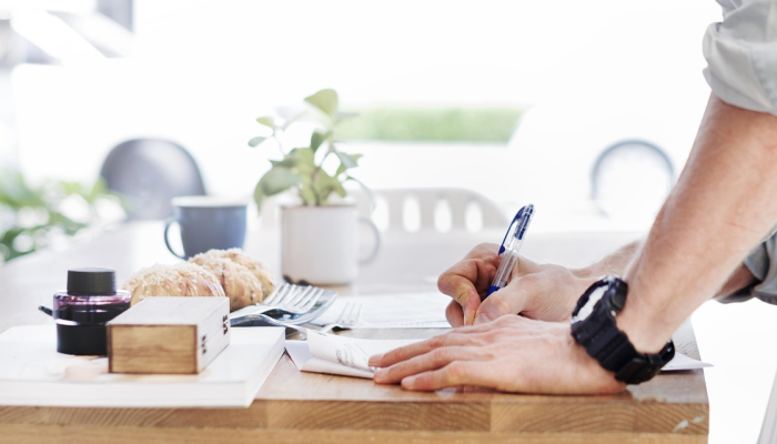 卡塔尔法院判处16人贿赂和洗钱罪