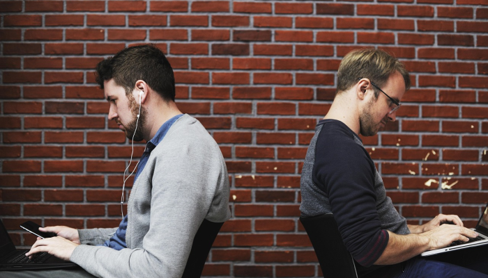 女性和更年期：“我意识到它会让你的生活天翻地覆，但没有人谈论它”