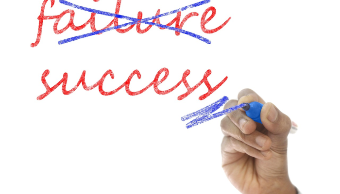 女性和更年期：“我意识到它会让你的生活天翻地覆，但没有人谈论它”