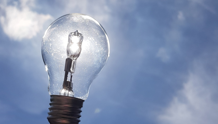 技术观点:漂亮的高波浪型蜡烛交易员周二应该做什么 技术观点:漂亮的高波浪型蜡烛交易员周二应该做什么