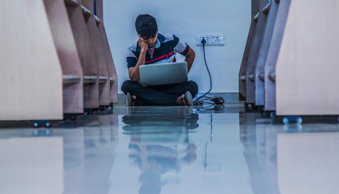 亚当森学生死于“严重钝器创伤”